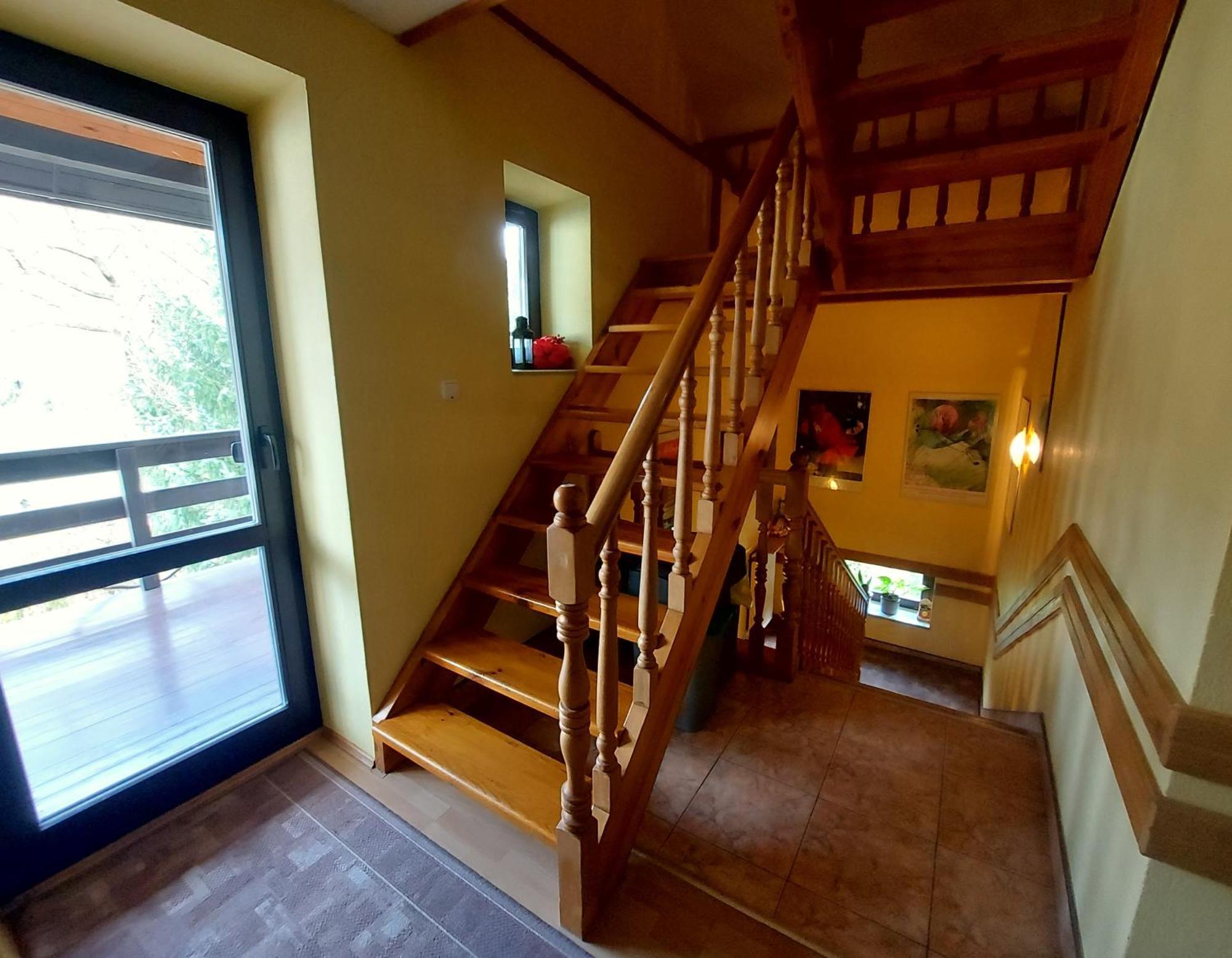 Dom Pod Kasztanami Apartment คาชิเมียร์ซ ดอลนี ภายนอก รูปภาพ